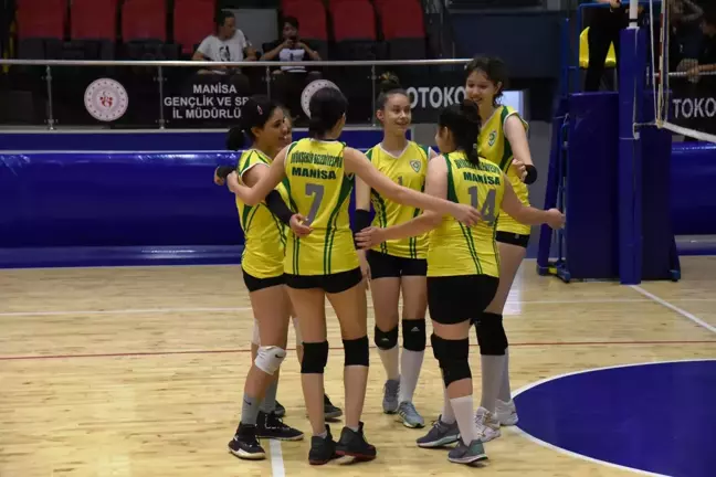 Yıldız Kızlar finalde