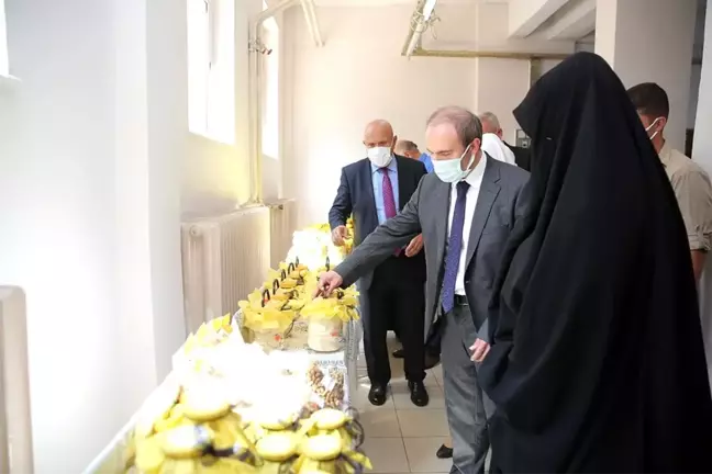 Bayburtlu Bacılar Kadın Kooperatifi ilk ürünlerini pazara sundu