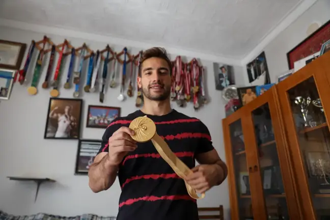 Milli cimnastikçi İbrahim Çolak annesiyle kurduğu