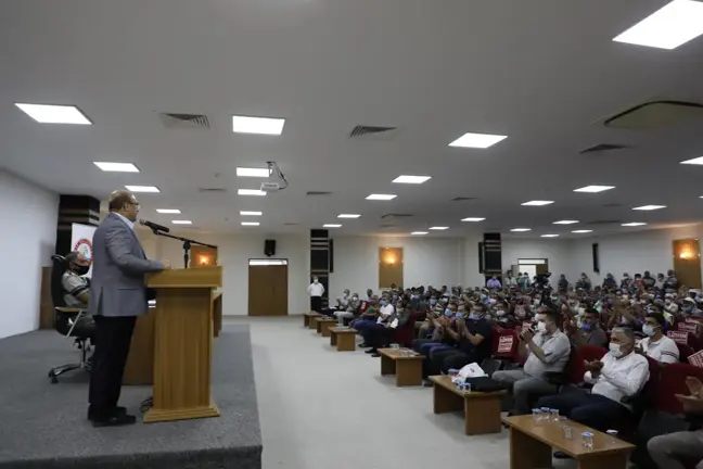 Nizip Belediyesi'nde toplu iş sözleşmesi imzalandı