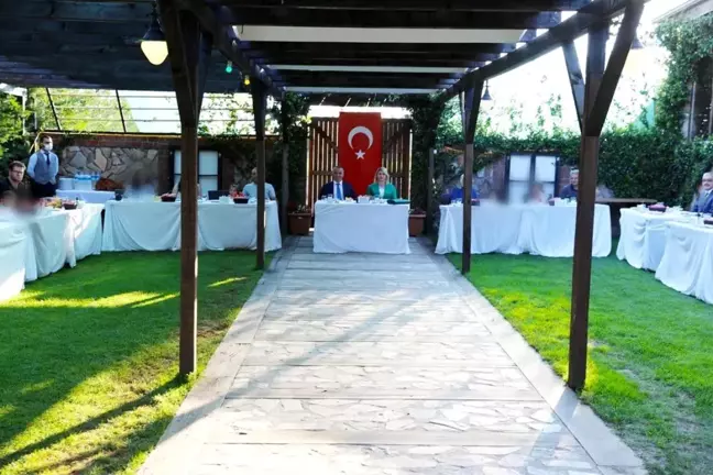 Vali Bilgin ve Hanımefendi Koruyucu Ailelerimiz ile Biraraya Geldiler…
