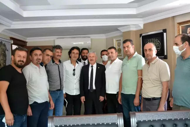 Hakkari'de AK Parti İl Başkanı Özbek gazetecilerle bir araya geldi