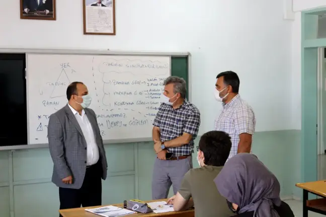 Suluova Kaymakamı Şen'den destekleme ve yetiştirme kurslarına ziyaret