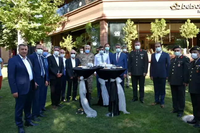 Malatya'da bayramlaşma töreni düzenlendi