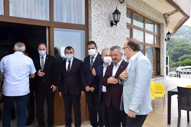 Vali Mustafa Tutulmaz, Kurban Bayramı Dolayısıyla Düzenlenen Bayramlaşma Programına Katıldı