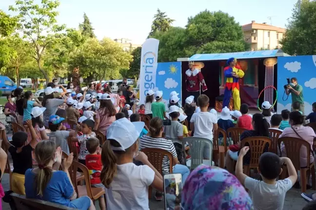 Hamburger karavanından Karavan Tiyatro'ya