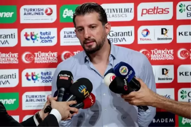 Kerem Tunçeri: Galatasaray'a geri dönmenin mutluluğunu yaşıyorum