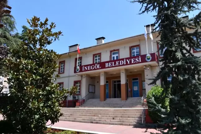 İnegöl'de izinsiz havai fişek gösterisine para ve hapis cezası