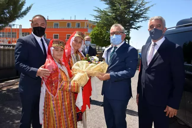 Valimiz Sayın Yılmaz Şimşek Altunhisar İlçesini Ziyaret Etti 17.08.2021