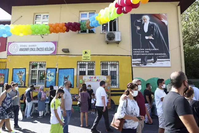 İstanbul'da okullarda uyum eğitimi başladı