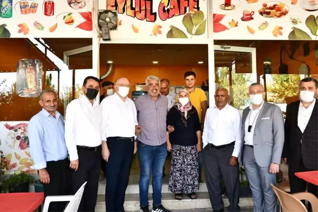 Nejat Koçer Yavuzeli'nde çoşku ile karşılandı