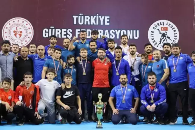 Türkiye Güreş Süper Ligi'nde şampiyon ASKİ Spor