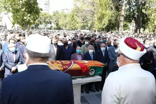 Başkan Büyükkılıç'tan Kayserispor'a Taziye Ziyareti