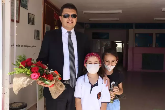 Silvan Kaymakamı Öztürk ders başı yapan öğrencileri ziyaret etti
