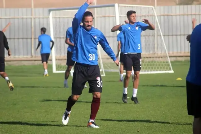 Yiğitcan Erdoğan yeniden Elazığspor'da