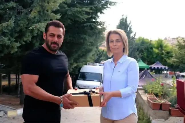 Bollywood'un yıldızı Khan Kapadokya'da