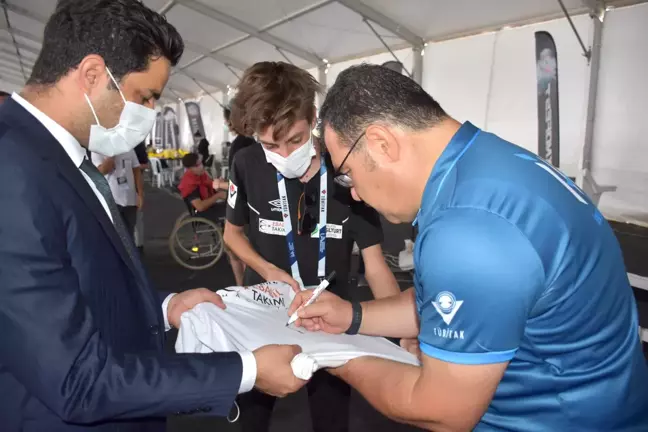 TEKNOFEST liseli gençleri Milli Teknoloji Hamlesi'nde cesaretlendiriyor