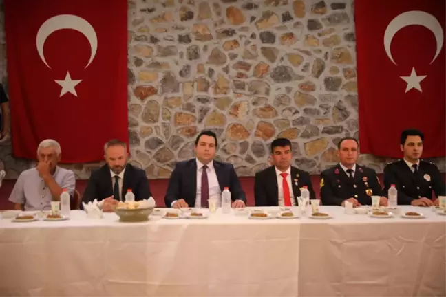 Aladağ'da gaziler onuruna yemek verildi