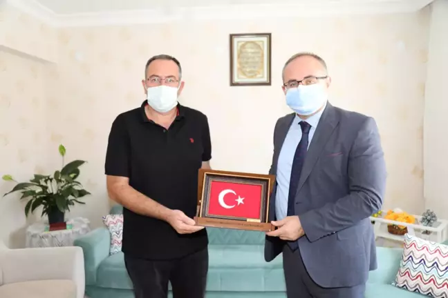 Çubuk Kaymakamı Keleş ve Belediye Başkanı Demirbaş'tan gazilere ziyaret