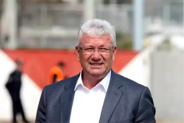 Bursalı teknik direktör Bursaspor-Ankaragücü maçını izlerken kalp krizi geçirdi