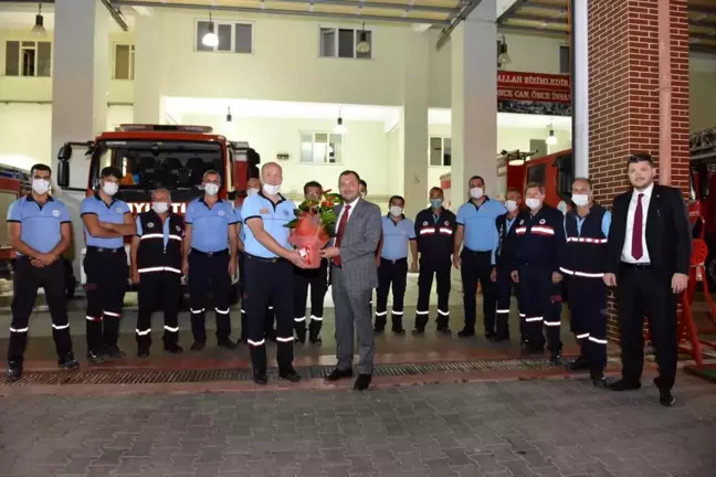 İtfaiyecilere çiçekli kutlama