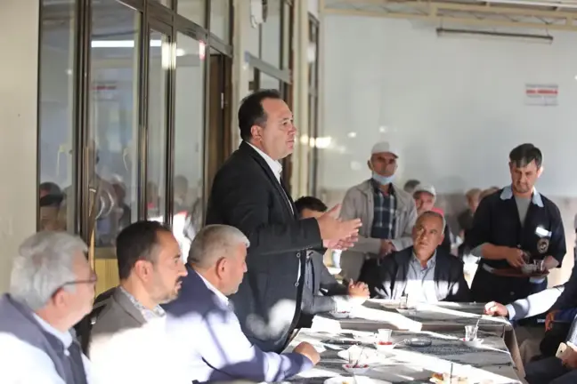 Başkan Besim Dutlulu, vatandaşlar ile akşam çayında buluştu