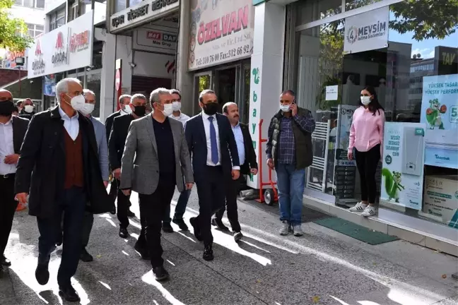 MANSUR YAVAŞ'TAN RÜZGARLI CADDESİ ESNAFINA ZİYARET