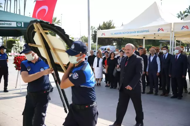 Mersin'de 19 Ekim Muhtarlar Günü kutlandı