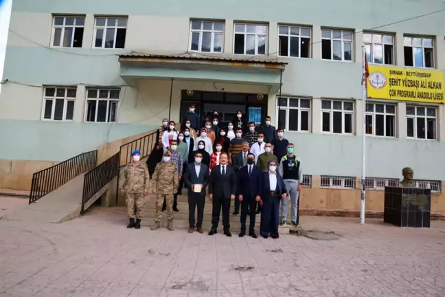 VALİ PEHLİVAN, ŞEHİT YÜZBAŞI ALİ ALKAN ÇOK PROGRAMLI ANADOLU LİSESİNİ ZİYARET ETTİ