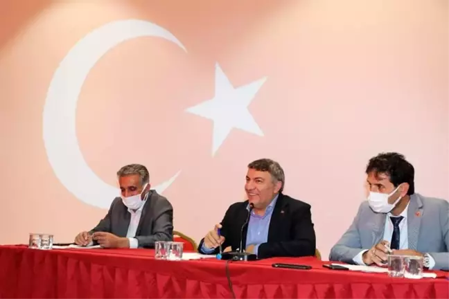 Dilovası Belediyesi'nin kasım ayı meclisi gerçekleştirildi