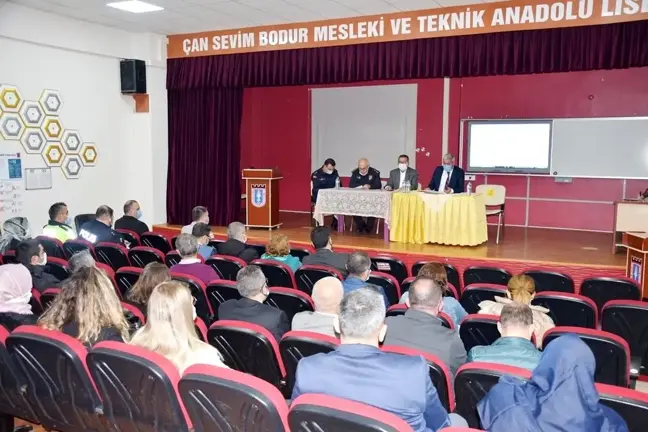 Çan'da okul güvenliği toplantısı düzenlendi