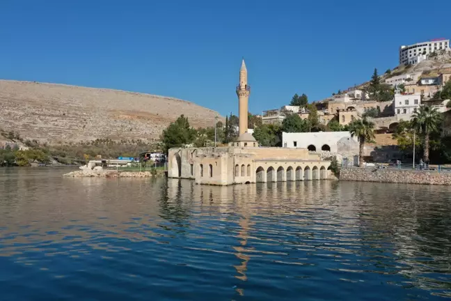 Son dakika haberi | Halfeti'nin simgesi Ulu Cami su yüzeyinden yükseltilerek turizme kazandırılacak