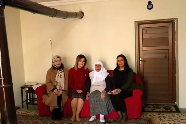 Hatice Sarıibrahim Hanımefendiden Şehit Ailelerine Ziyaret