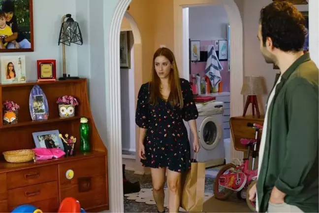Hazal Kaya kimdir, kaç yaşında?