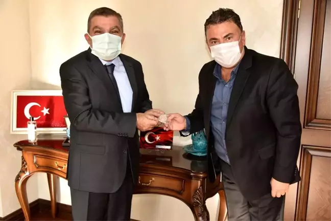 İKEV Heyetinden Vali Işık'a Nezaket Ziyareti