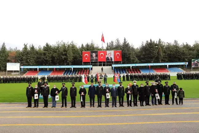 Vali İlhami AKTAŞ, Yedek Subayların Mezuniyet Sevincine Ortak Oldu