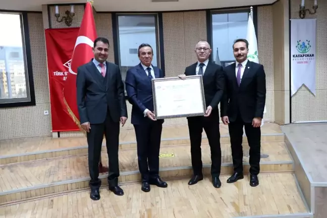 Kayapınar Belediyesi'ne ISO 9001 Kalite Yönetim Sistem Belgesi Verildi