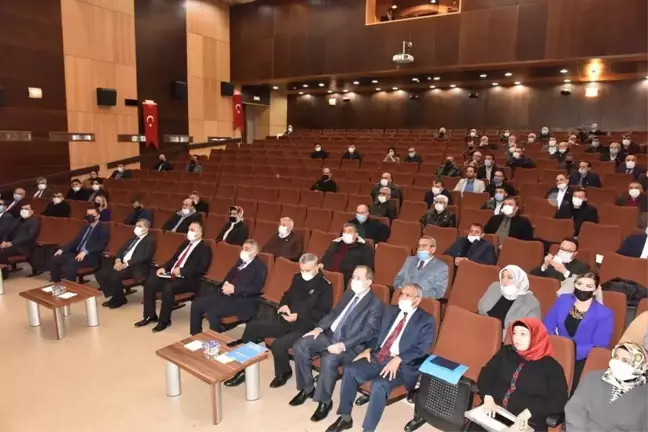 Karaman'da muhtarlar toplantısı yapıldı