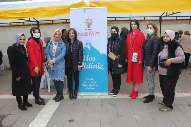 Osmaniye'de AK Parti'li kadınların yaptığı yemekler vatandaşa ikram edildi