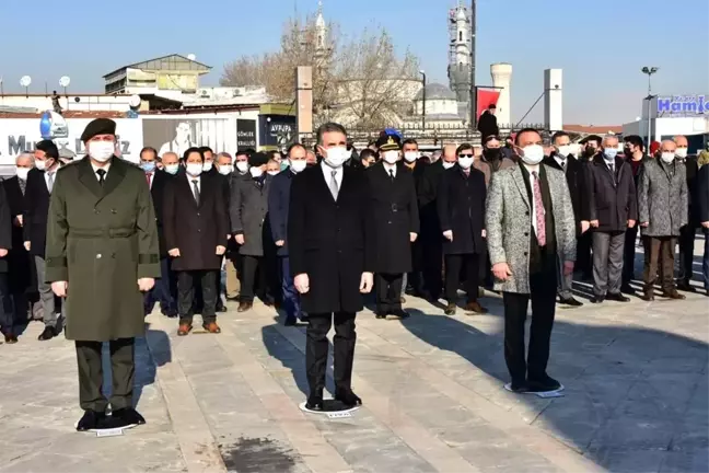 Son dakika haberi... İnönü, ölümünün 48. yıldönümünde Malatya'da anıldı