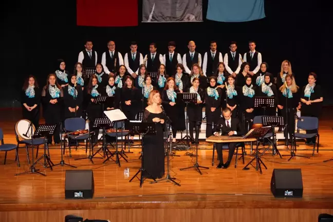 Türk Müziği Korosu'ndan muhteşem konser