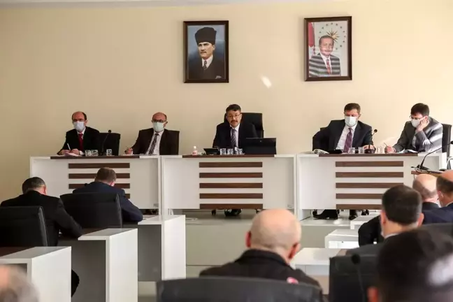 Vali Çelik: