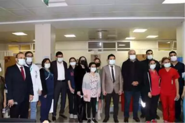 Yeni yıla mesaide giren çalışanları Başkan Özcan yalnız bırakmadı