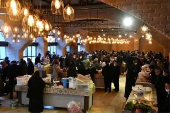 Son dakika... Samsun Valisi Dağlı Ladik'te Yöresel Ürünler Pazarı'nı ziyaret etti