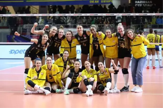 Filedeki derbide kazanan VakıfBank