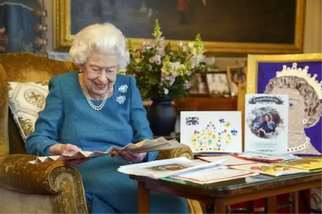 İngiltere Kraliçesi 2. Elizabeth'in tahttaki 70'inci yılı