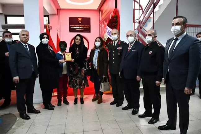 Havai fişek kazasında şehit olan astsubay için okulda 'Şehit Köşesi' açıldı