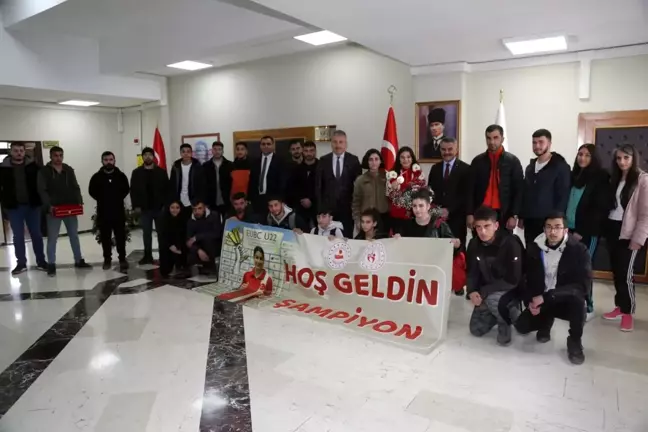 Avrupa Şampiyonu coşkuyla karşılandı