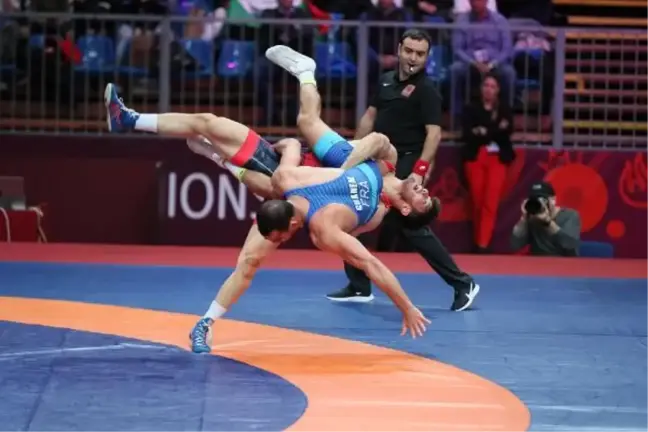 Grekoromen Milli Takımı ilk 5 sıklette 2 final, 2 bronz ve 1 de repesaj maçına çıkacak
