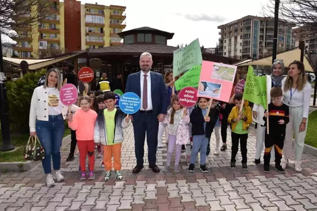 Menemen'de 'Sokak Hayvanları Günü' etkinliği